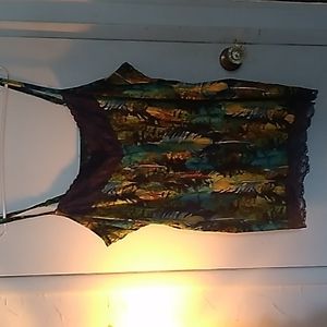 Faded glory tank, 2x, multi colored feathers